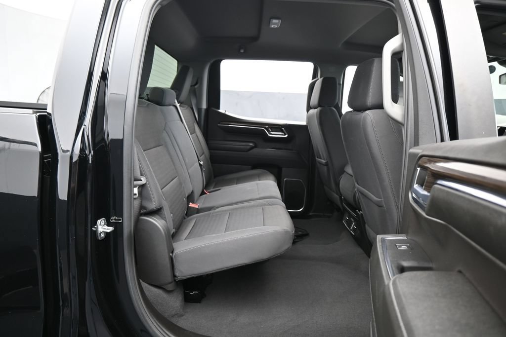 Used 2024 Chevrolet Silverado 1500 LT RWD image 34