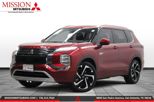 Used 2025 Mitsubishi Outlander SEL image 1
