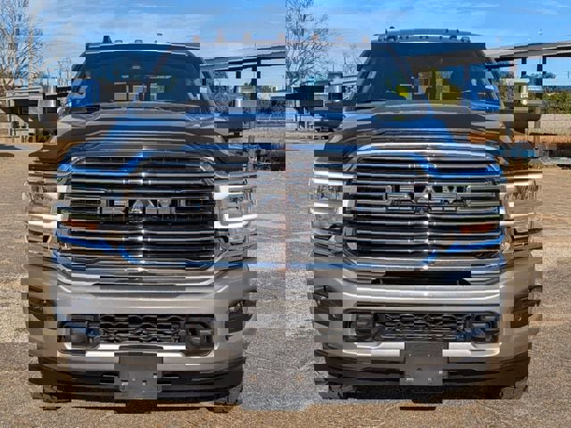 Used 2023 RAM 3500 Laramie image 9