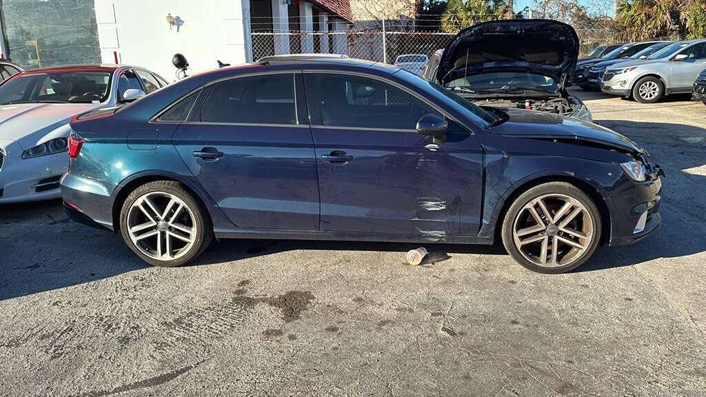 Used 2017 Audi A3 2.0T Premium w/ Convenience Package FWD image 2
