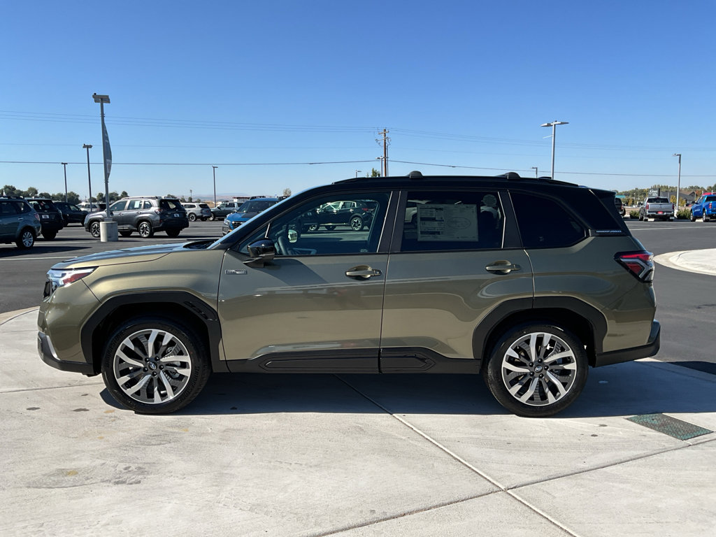 New 2025 Subaru Forester Touring image 6