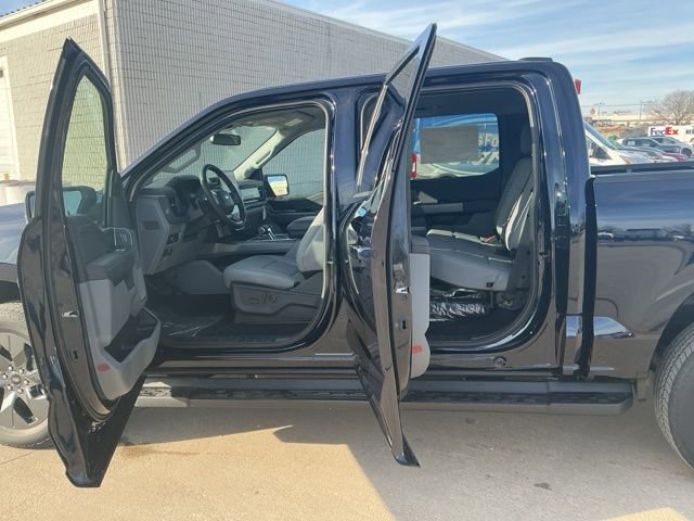 New 2025 Ford F150 Lightning Flash AWD/4WD image 12