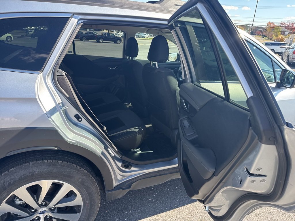 Certified 2025 Subaru Outback Premium image 19