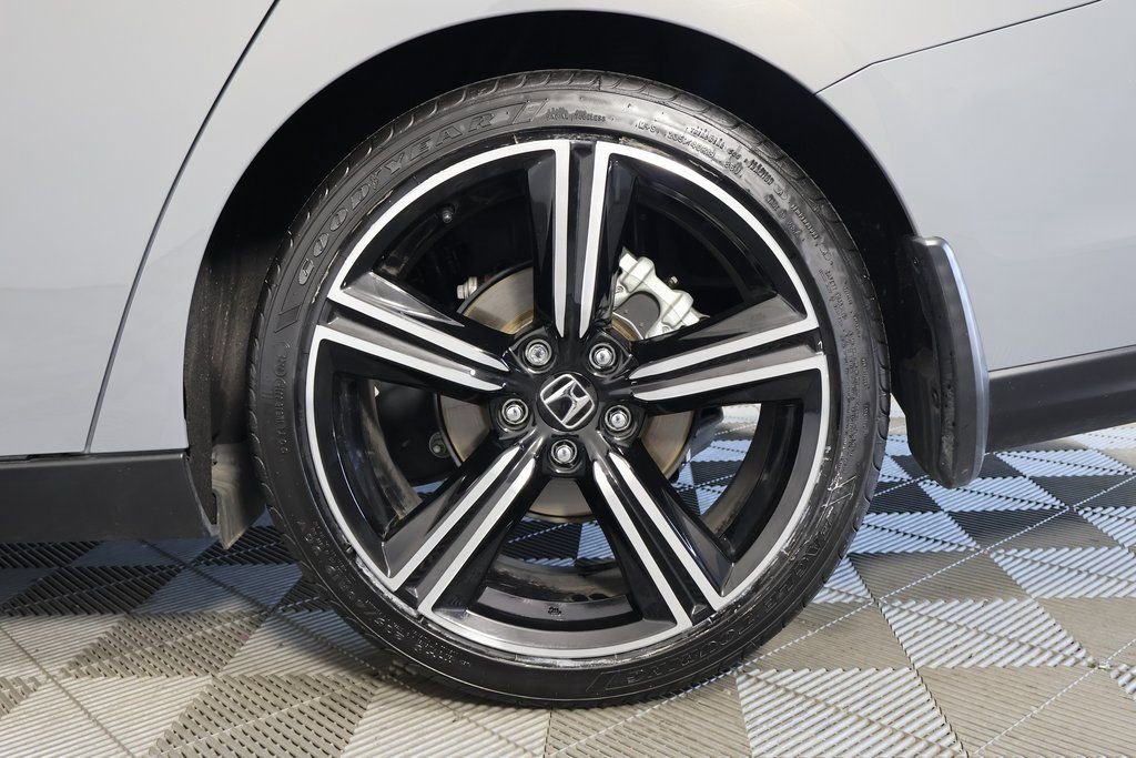 Used 2024 Honda Accord Sport image 14