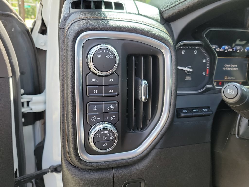 Used 2021 GMC Sierra 2500 AT4 w/ AT4 Premium Plus Package AWD/4WD image 24