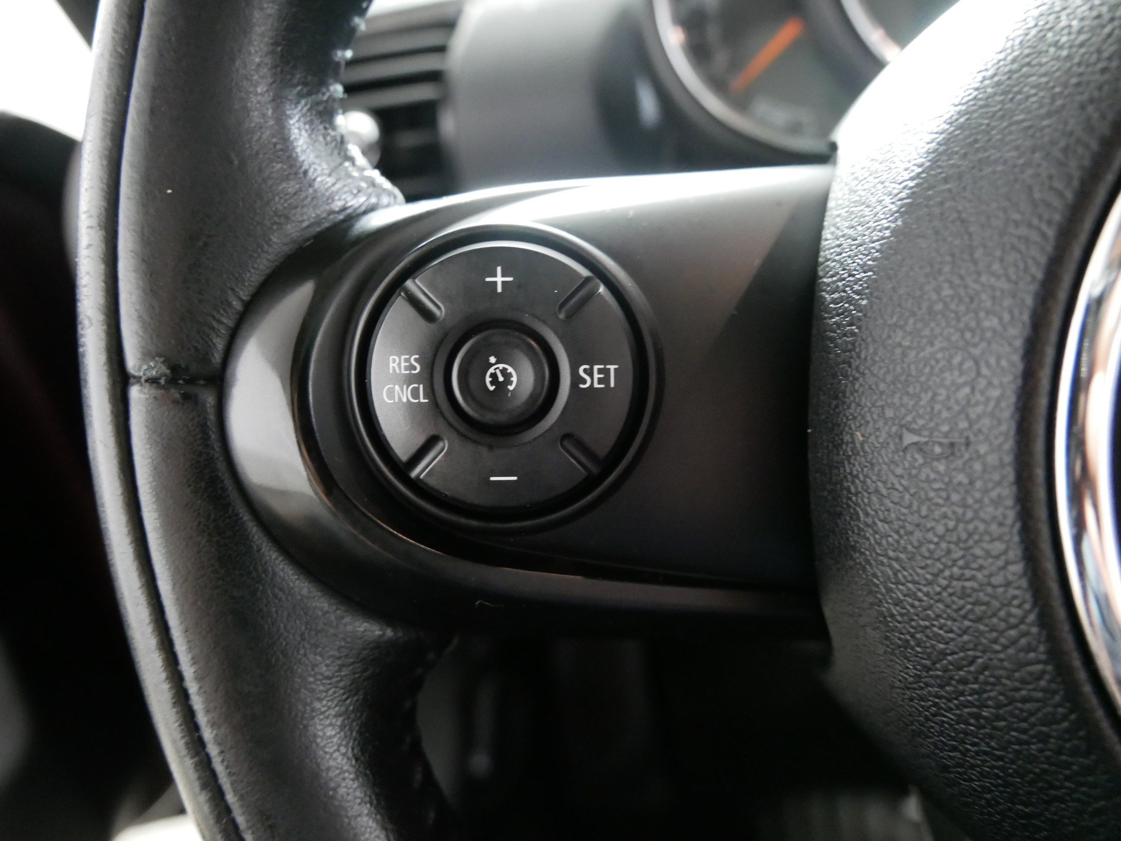 Used 2016 MINI Cooper Clubman S FWD image 27