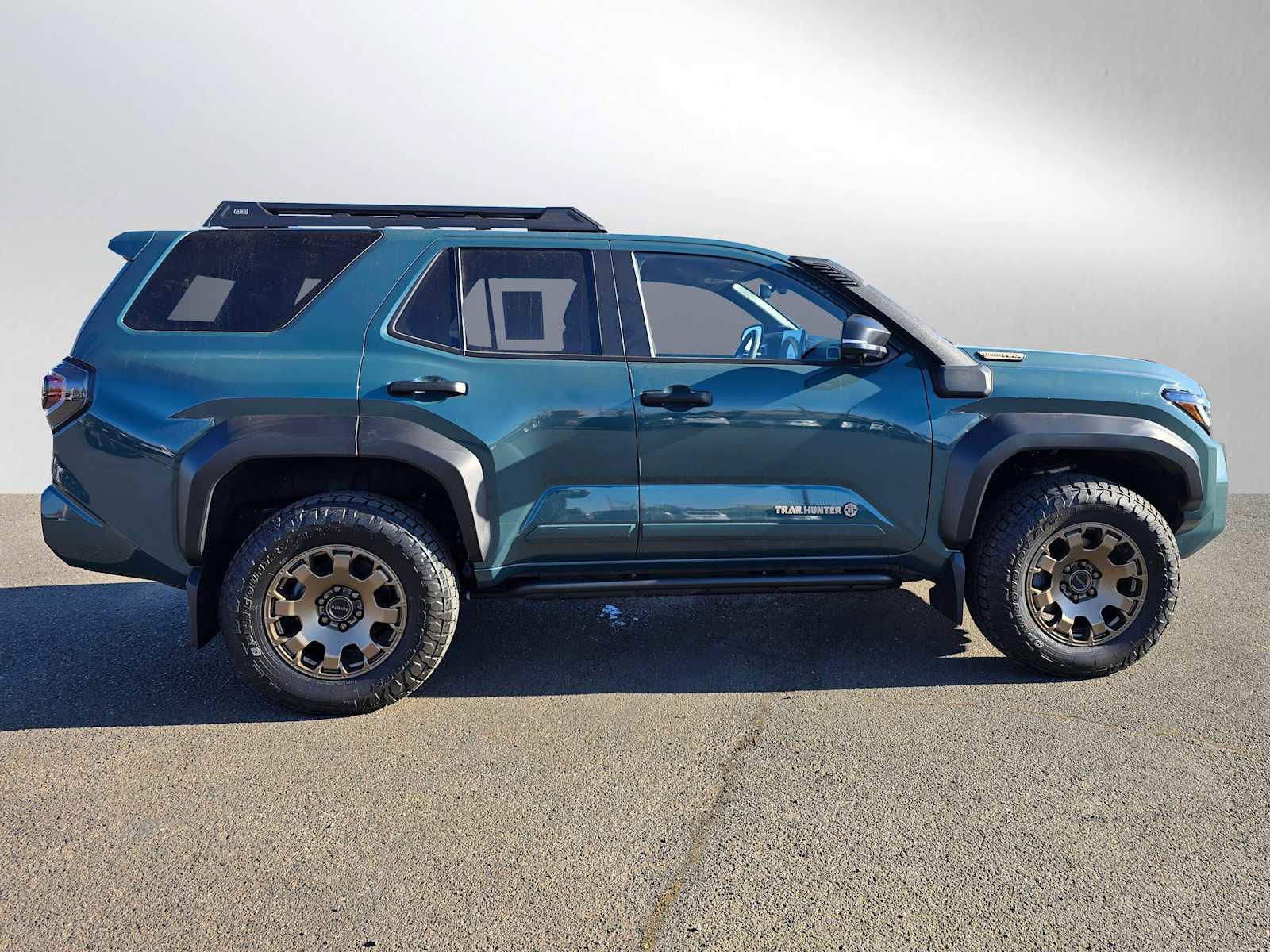 Certified 2025 Toyota 4Runner Trailhunter image 2