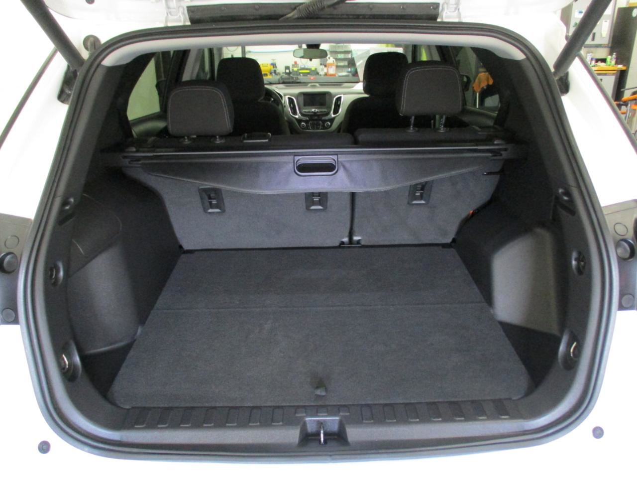 Used 2023 Chevrolet Equinox LT w/ Driver Convenience Package image 13
