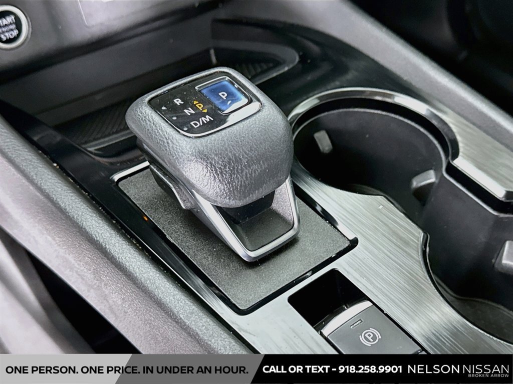 Certified 2021 Nissan Rogue SV AWD/4WD image 16