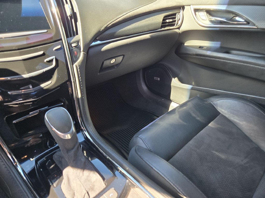 Used 2018 Cadillac ATS V w/ Carbon Fiber Package RWD image 11