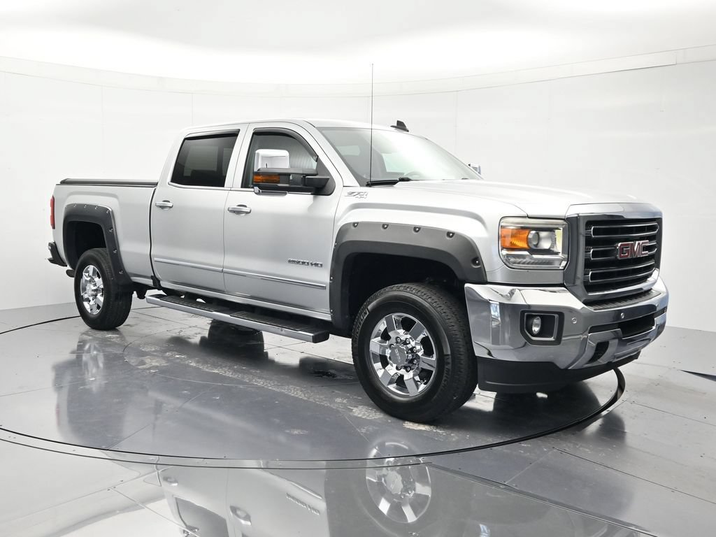 Used 2017 GMC Sierra 2500 SLT w/ Driver Alert Package AWD/4WD image 3