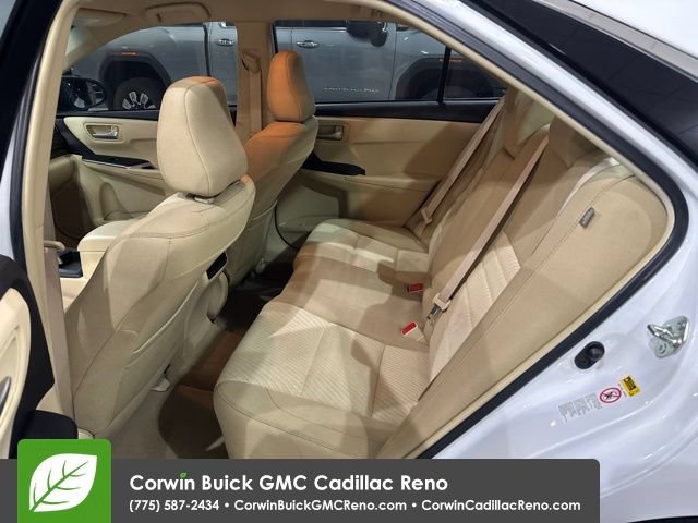 Used 2015 Toyota Camry LE FWD image 12