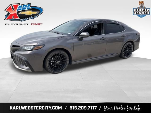 Used 2024 Toyota Camry XSE w/ Cold Weather Package FWD image 1