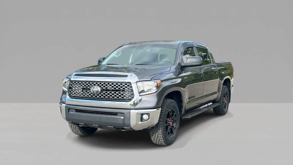 Used 2018 Toyota Tundra SR5 w/ SR5 Upgrade Package AWD/4WD image 1