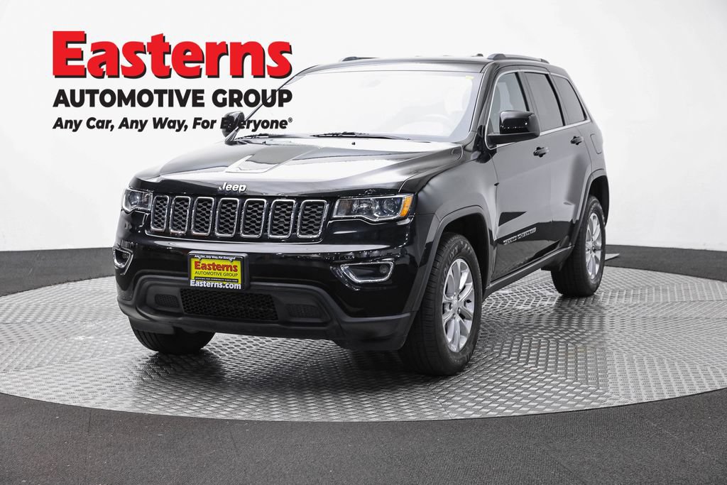 Used 2021 Jeep Grand Cherokee Laredo AWD/4WD image 1