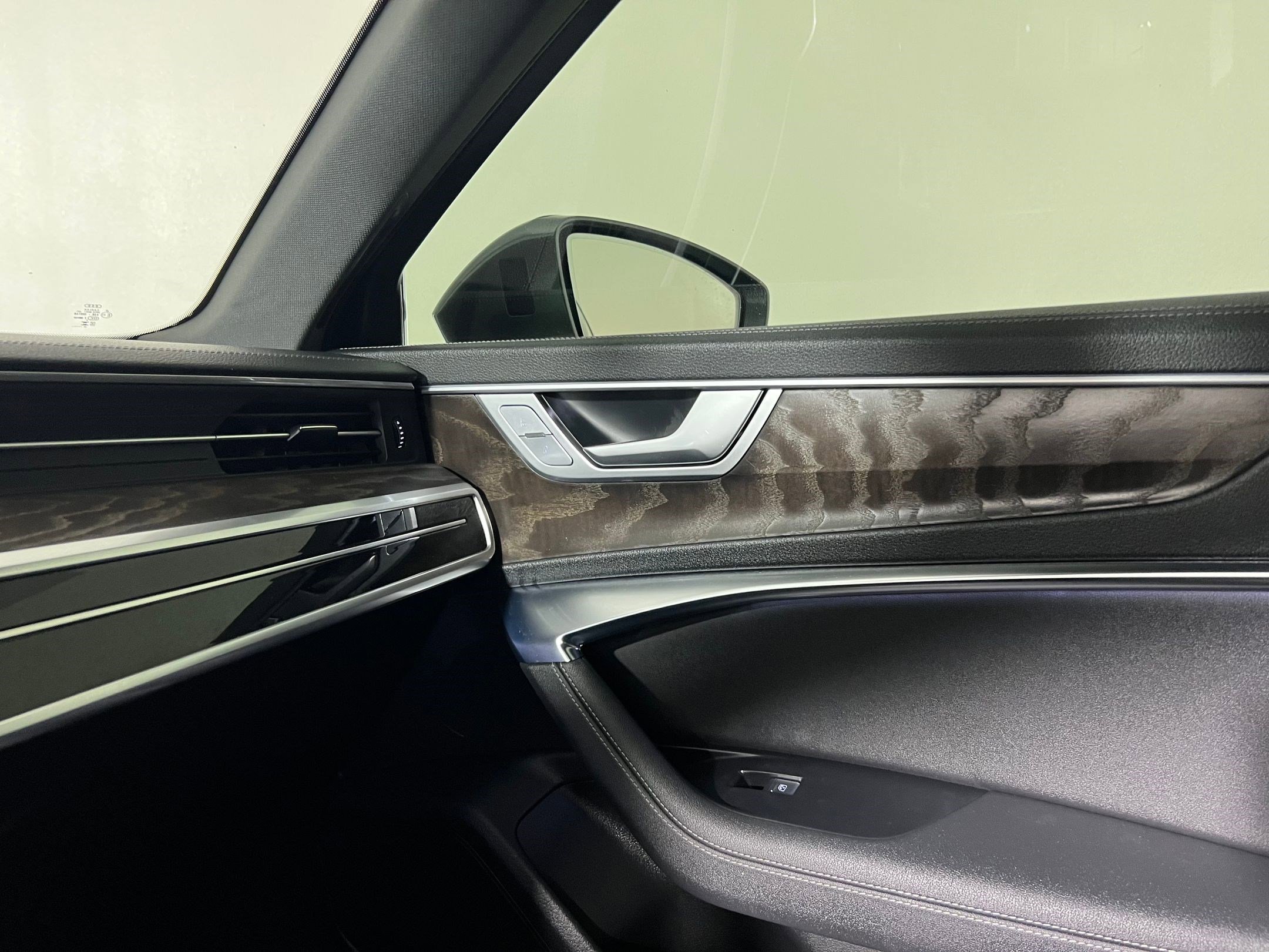 Used 2019 Audi A6 3.0T Premium Plus w/ Premium Plus Package image 31