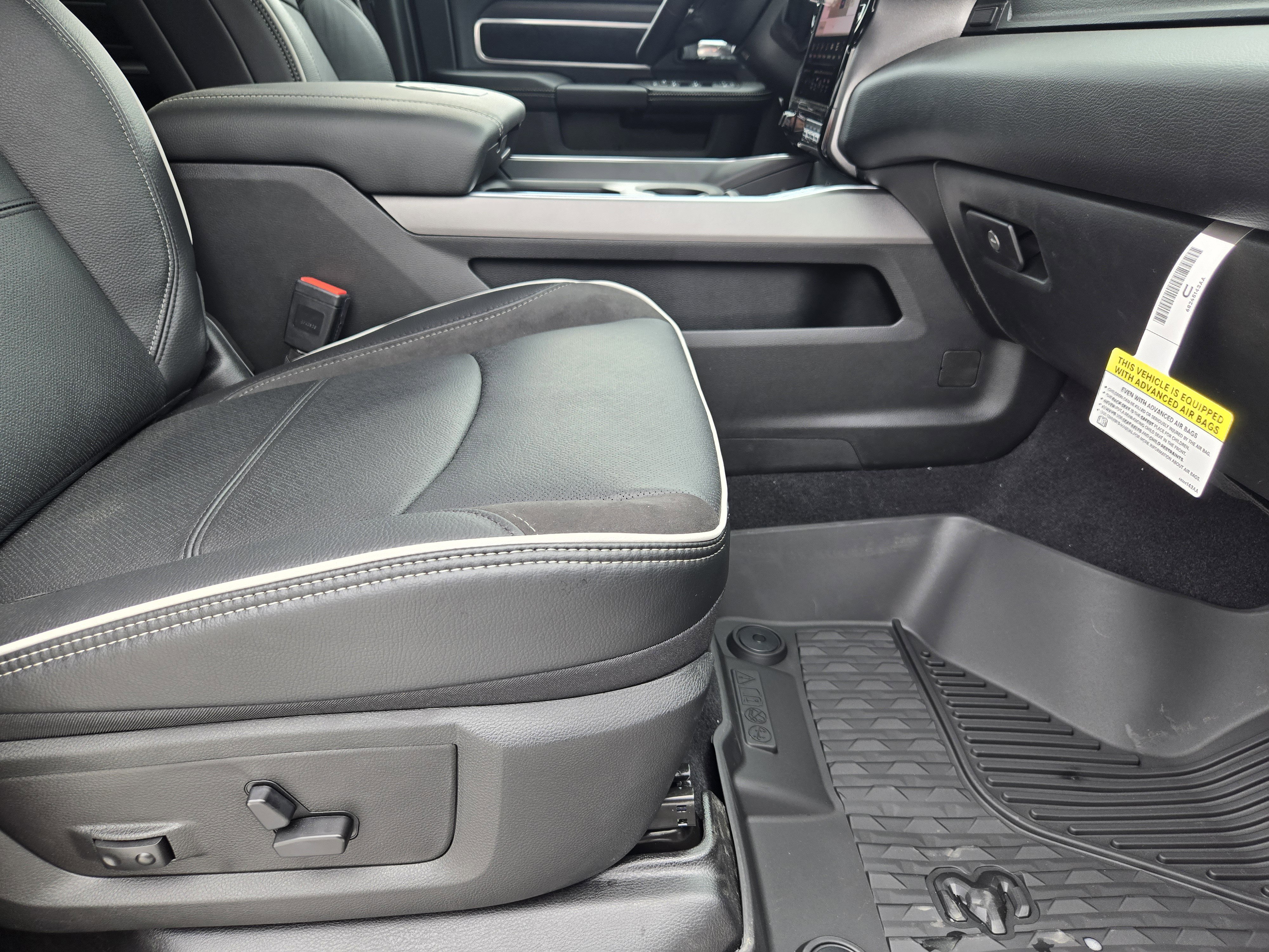 New 2026 RAM 2500 Laramie image 12