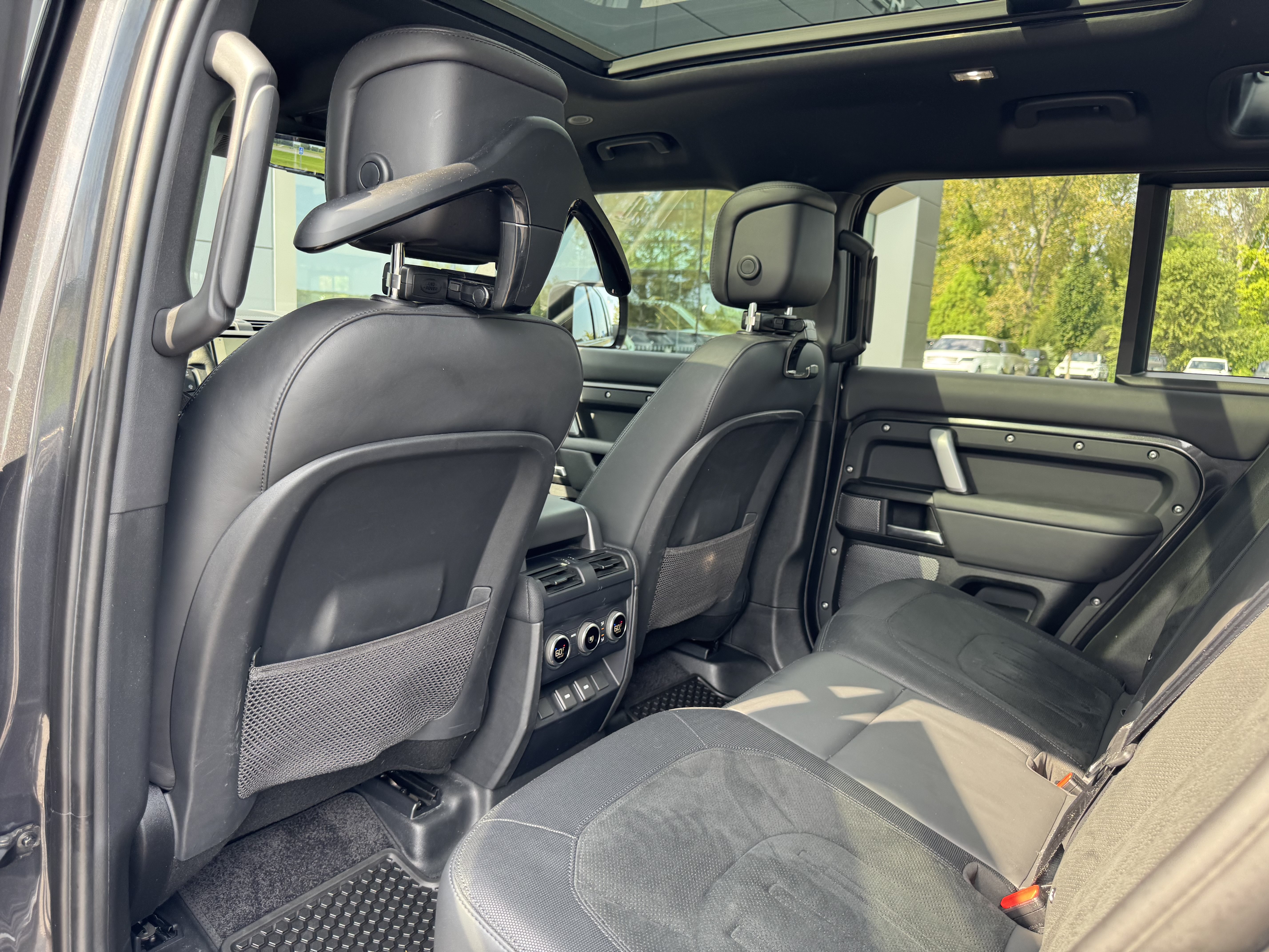 Certified 2023 Land Rover Defender 110 Carpathian Edition AWD/4WD image 28