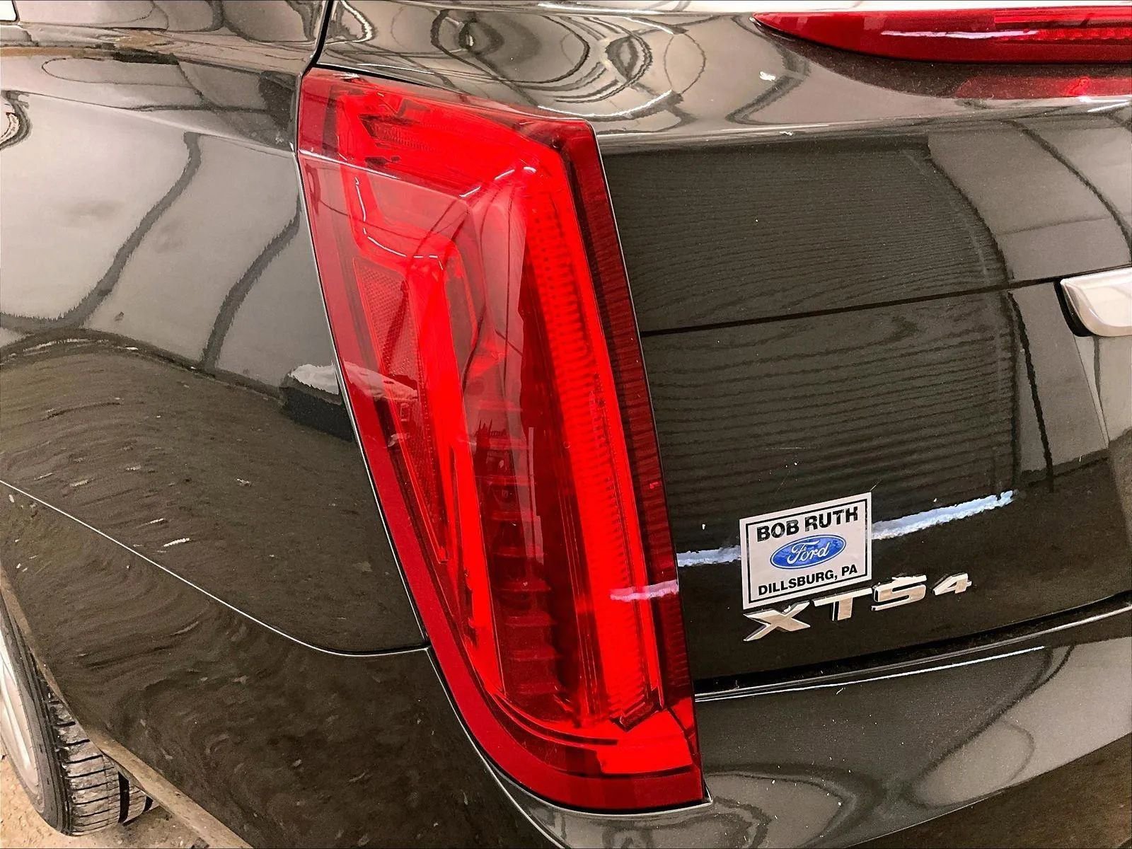 Used 2013 Cadillac XTS Luxury w/ Driver Awareness Package AWD/4WD image 29