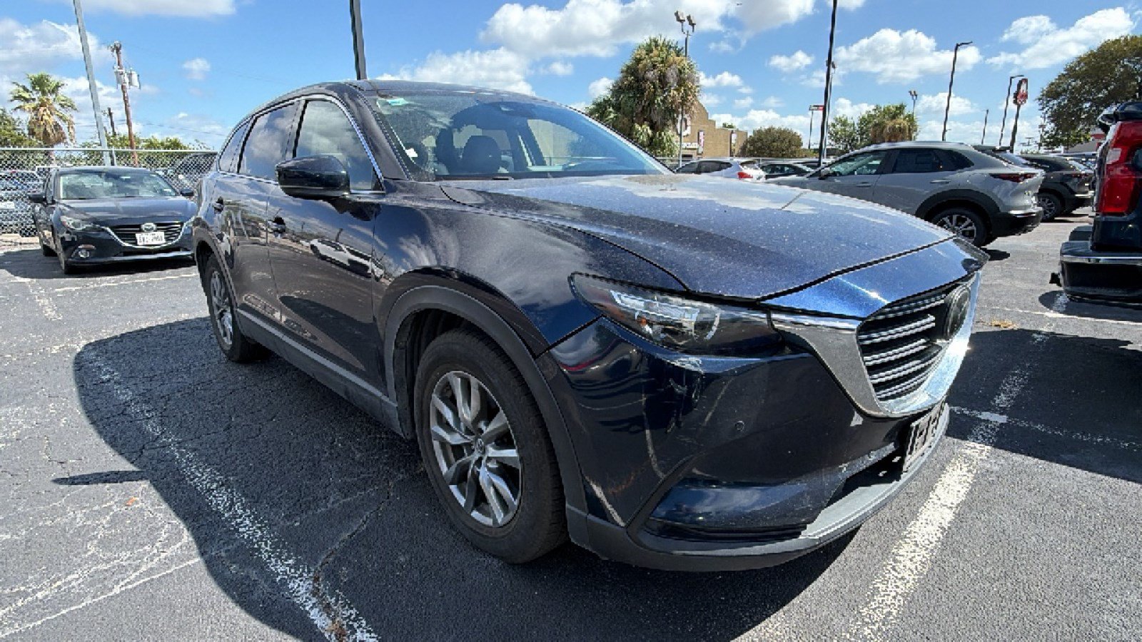 Used 2018 MAZDA CX-9 Touring w/ Touring Premium Package FWD image 2