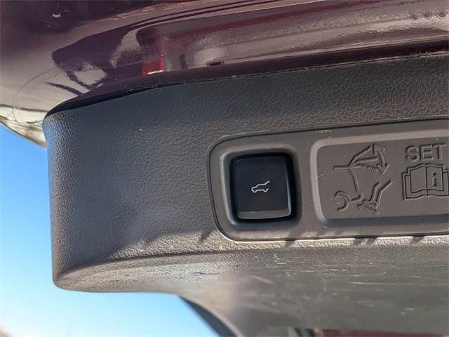 Used 2021 Ford Expedition XLT image 32