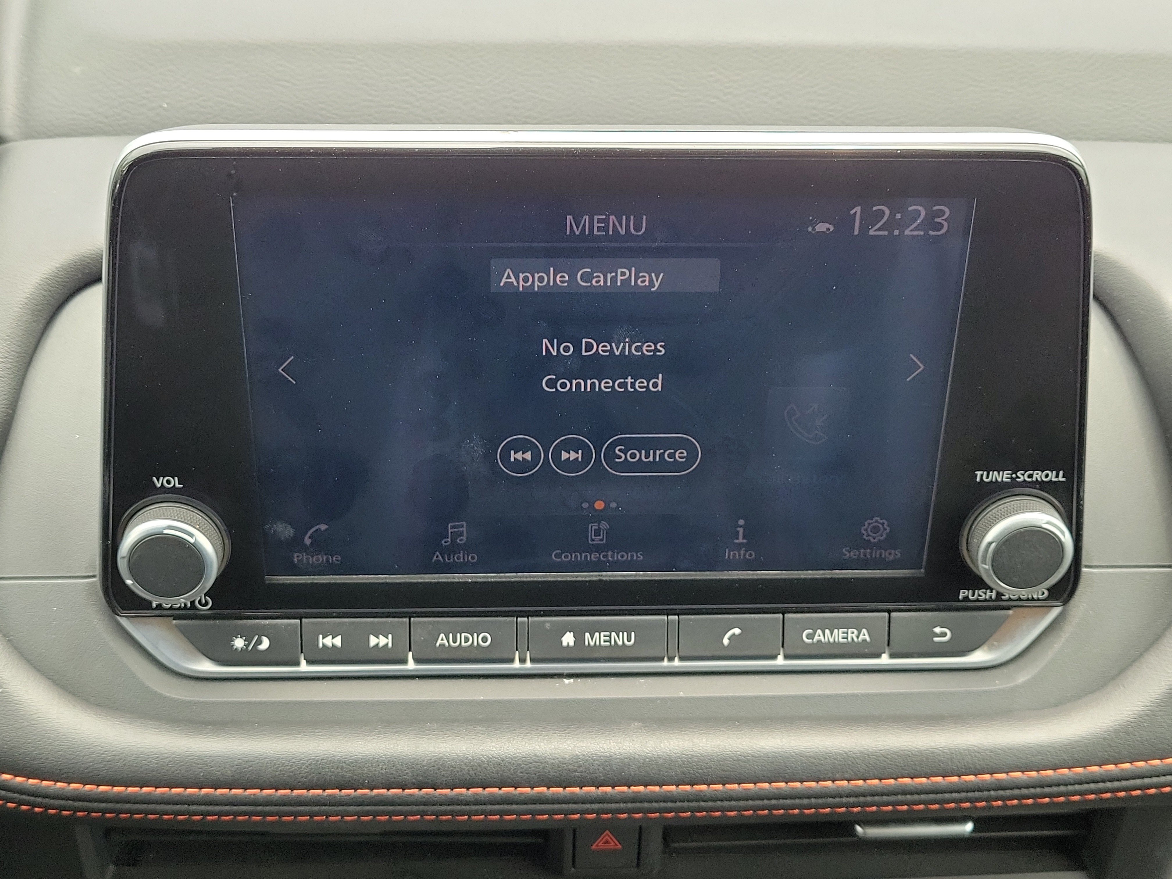 Certified 2025 Nissan Rogue SV AWD/4WD image 27