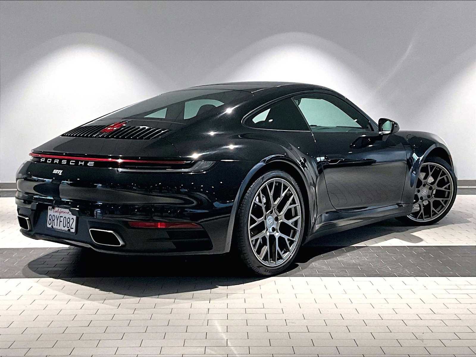 Used 2020 Porsche 911 Carrera image 10
