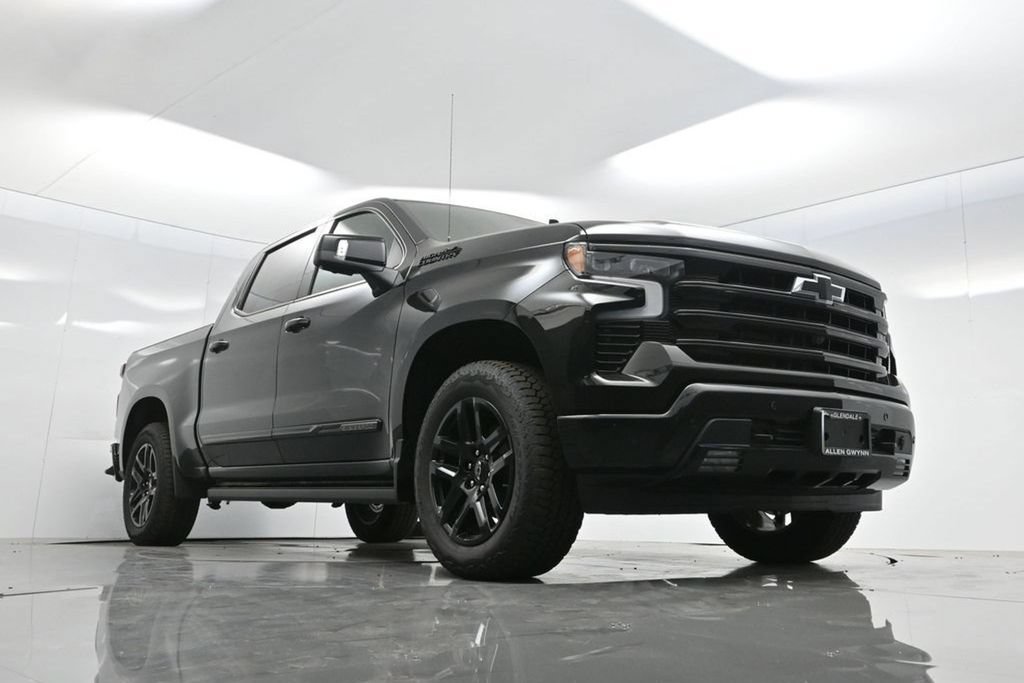 New 2025 Chevrolet Silverado 1500 High Country w/ Midnight Edition AWD/4WD image 64