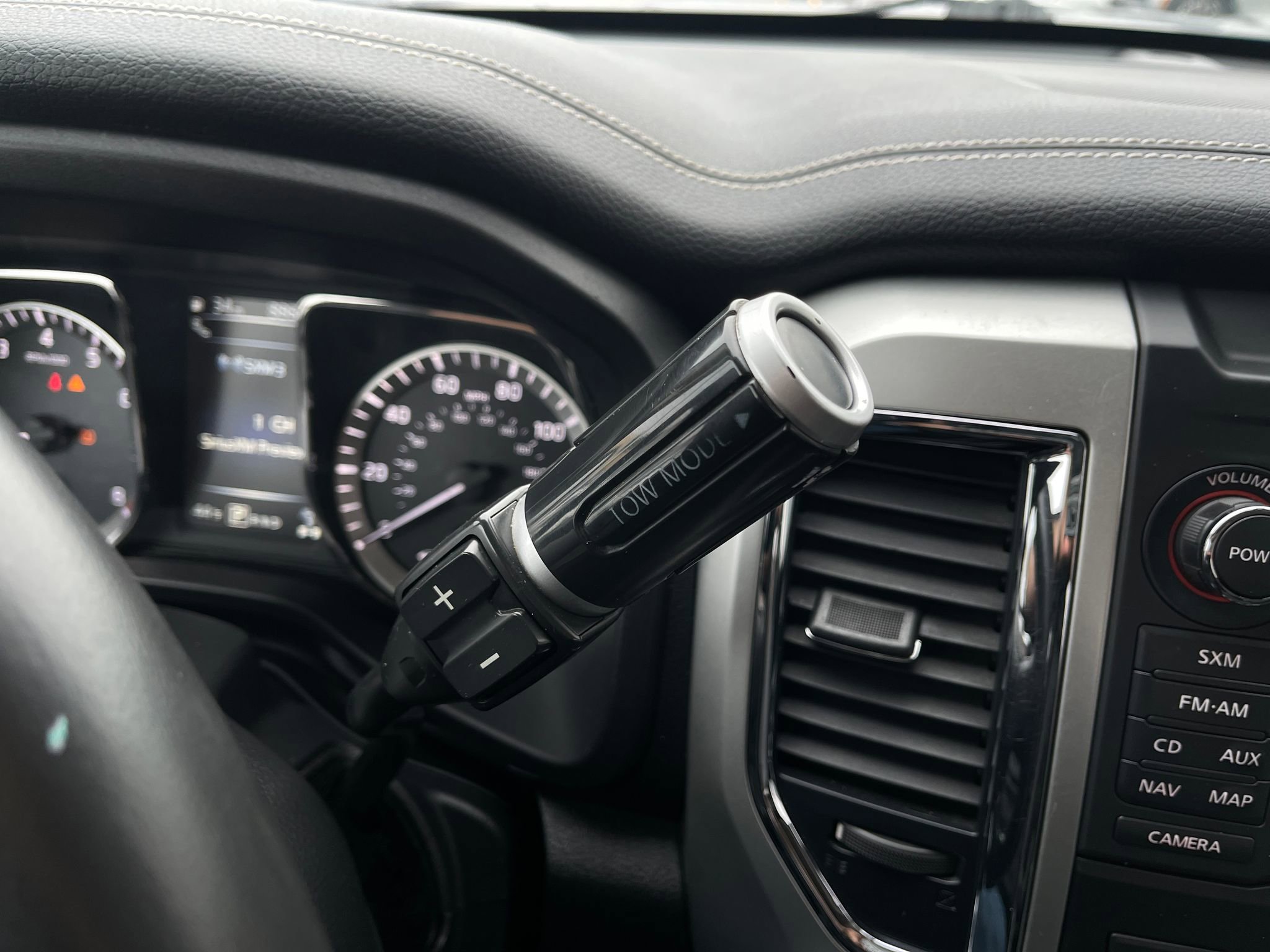 Used 2017 Nissan Titan PRO-4X w/ Pro-4x Convenience Package image 24