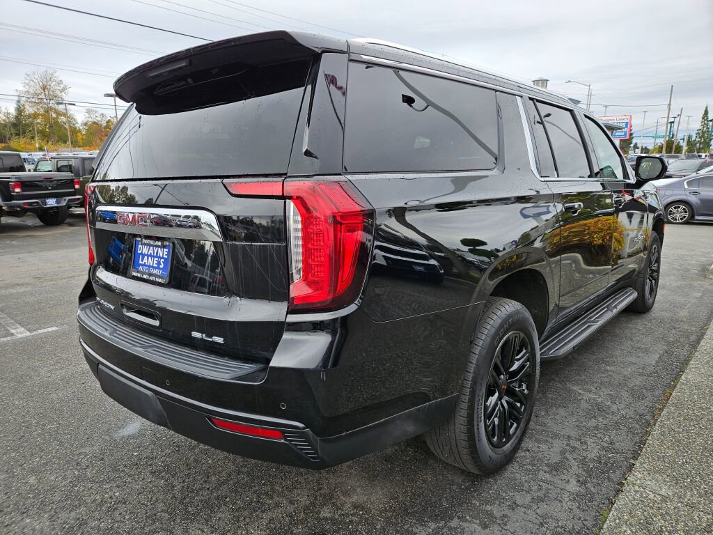 Used 2024 GMC Yukon XL SLE image 5