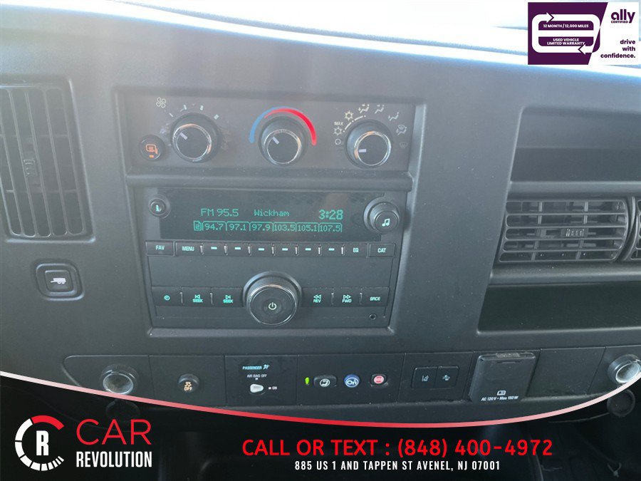 Used 2022 Chevrolet Express 2500 w/ Driver Convenience Package RWD image 16