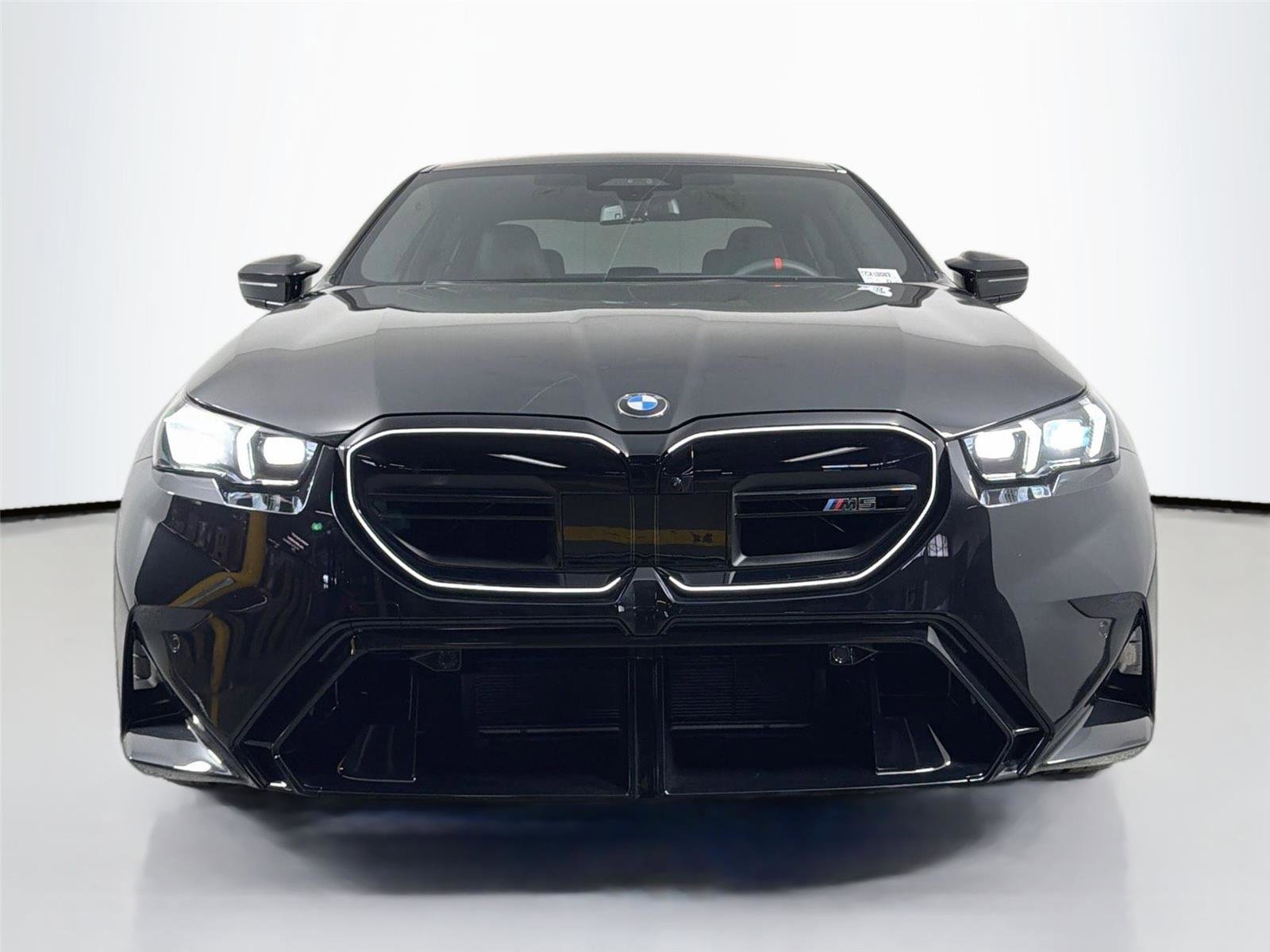 New 2026 BMW M5 w/ Executive Package AWD/4WD image 2