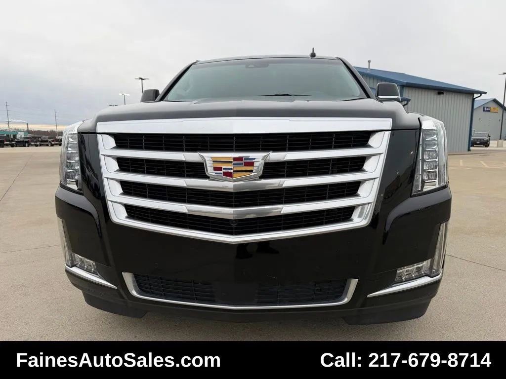 Used 2018 Cadillac Escalade Premium Luxury image 31