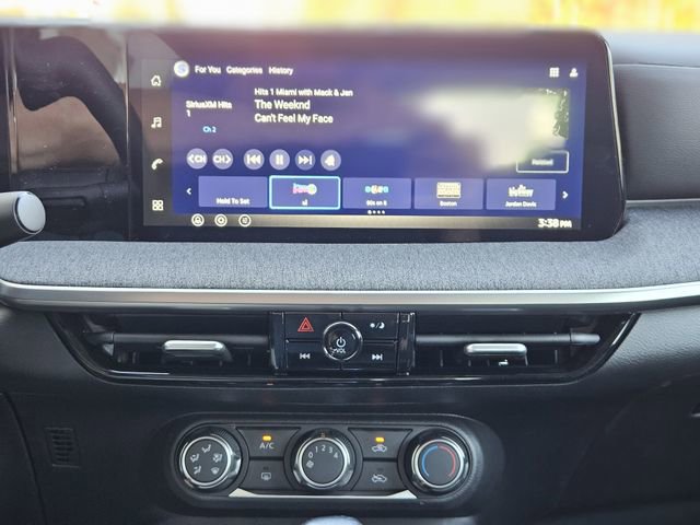 New 2026 Nissan Kicks S image 20