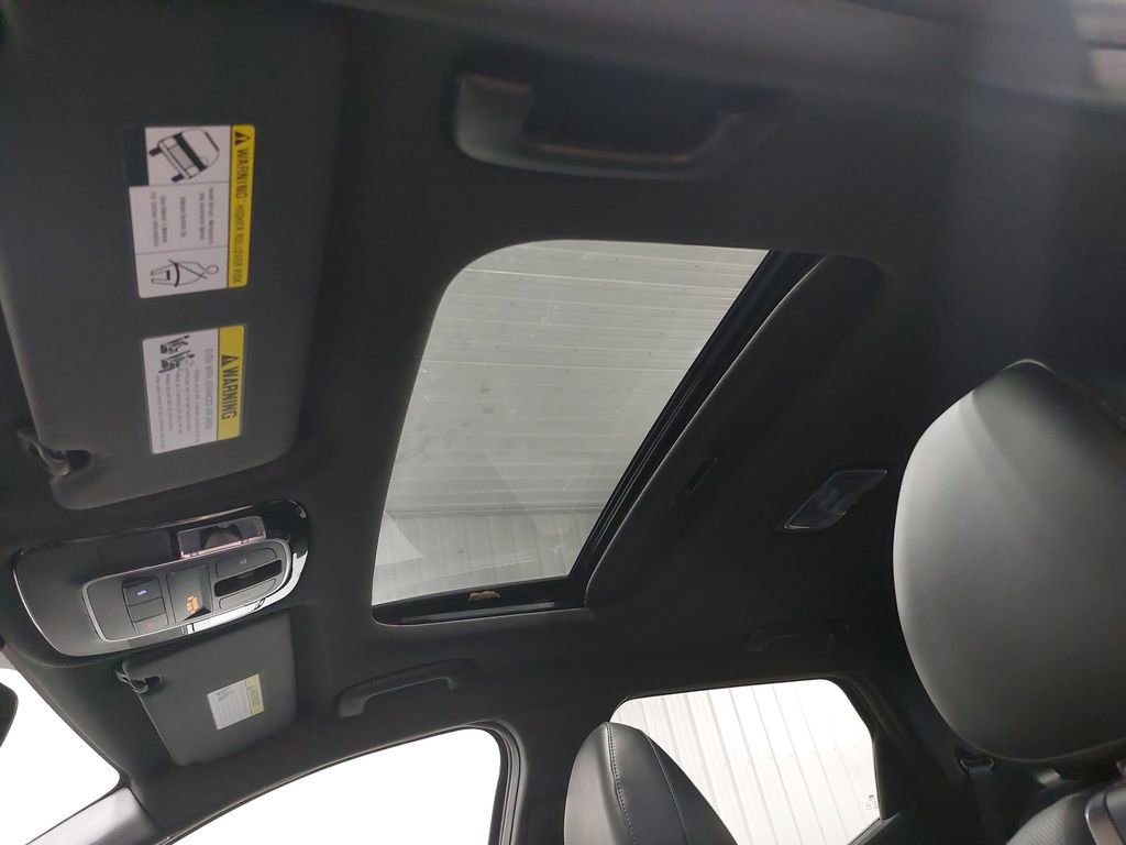 Used 2022 Hyundai Santa Cruz Limited image 31