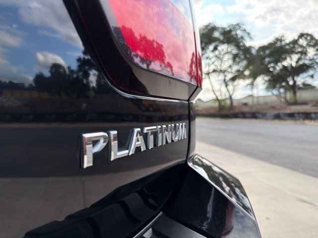 Used 2021 Nissan Armada Platinum w/ Captain's Chairs Package RWD image 13