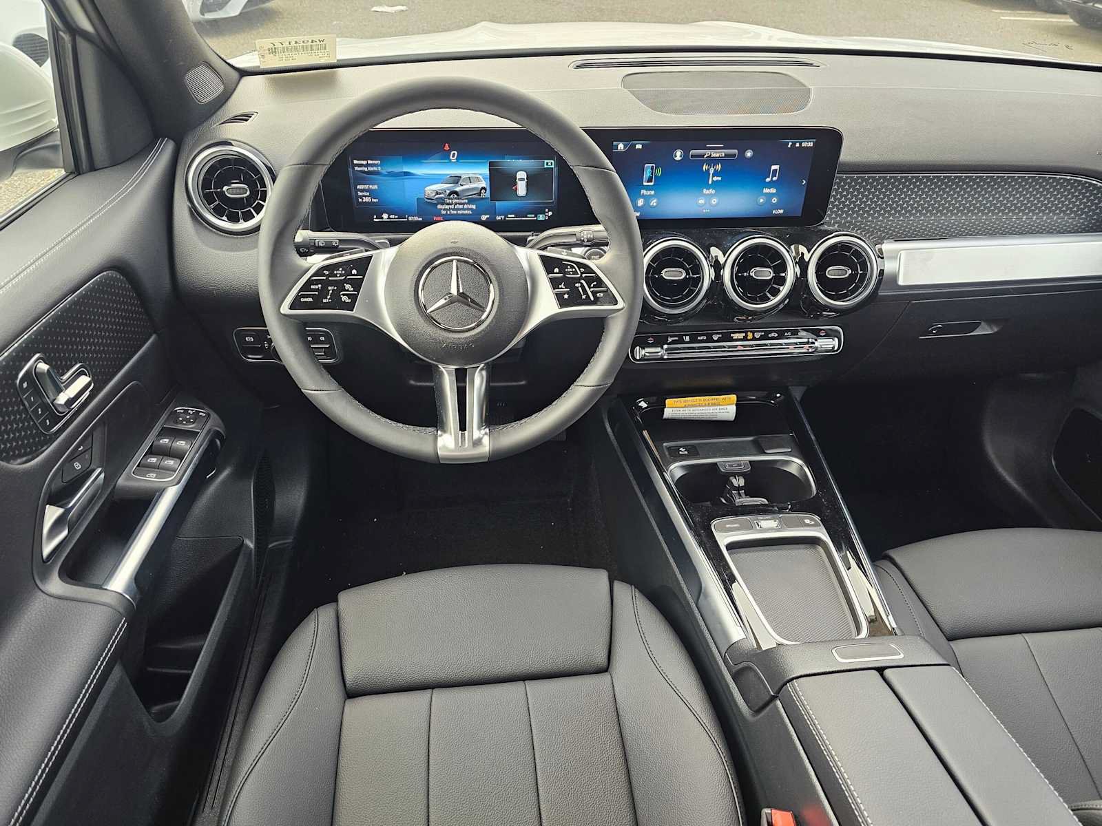 New 2026 Mercedes-Benz GLB 250 image 18