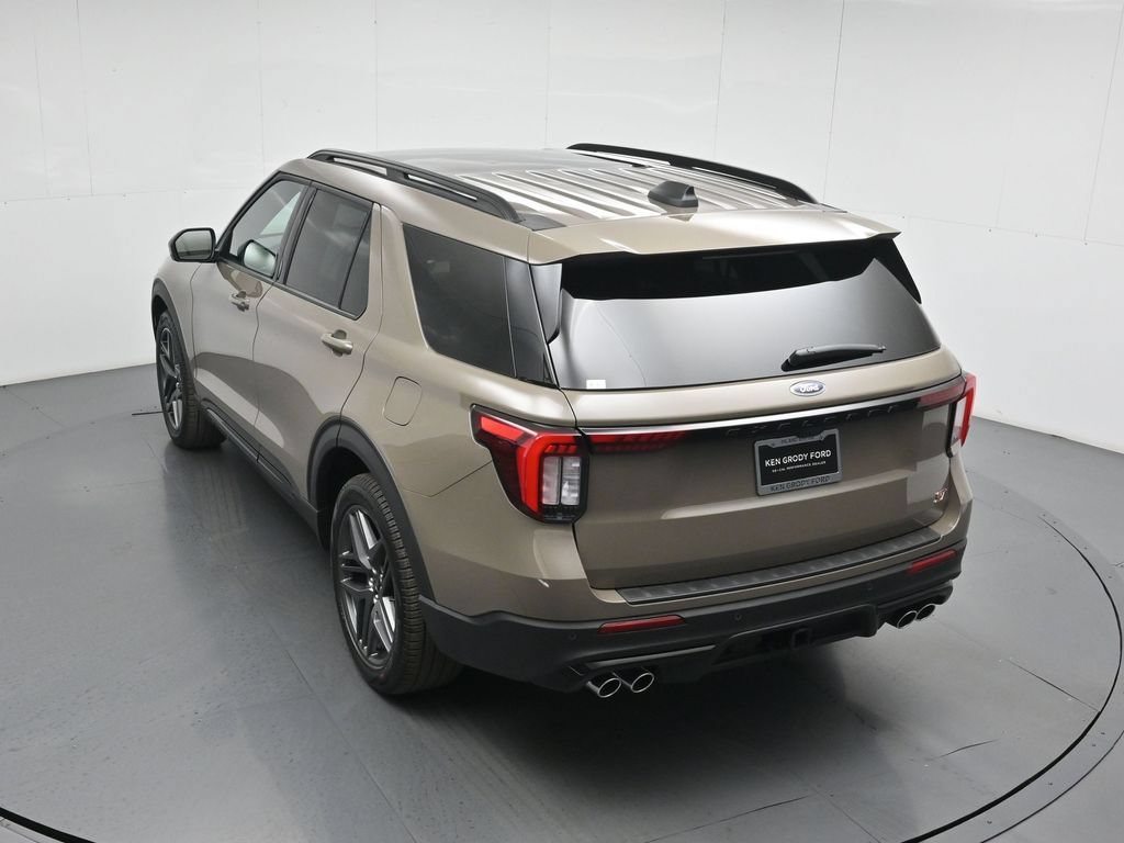 New 2026 Ford Explorer ST w/ Sun And Sound Package AWD/4WD image 39