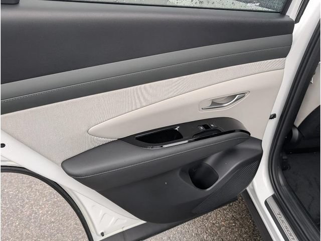 New 2026 Hyundai Tucson Limited AWD/4WD image 12