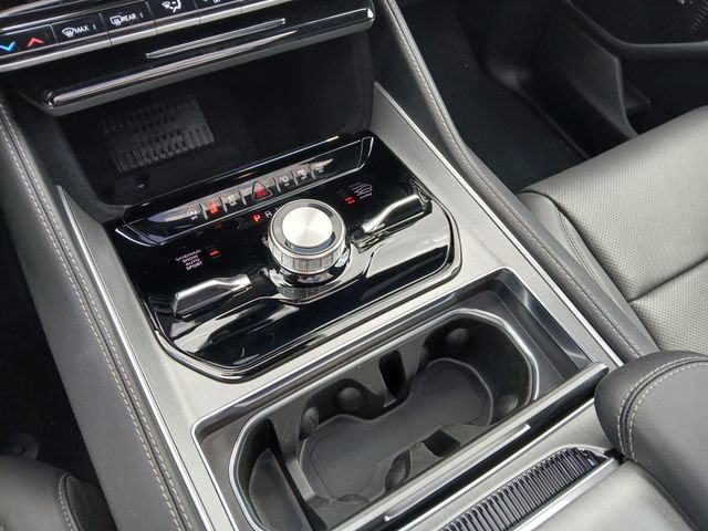 New 2026 Jeep Grand Wagoneer Limited AWD/4WD image 35
