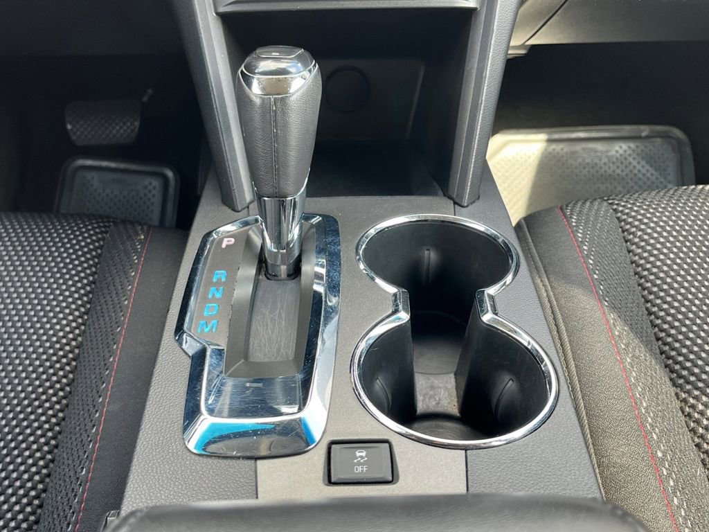 Used 2017 Chevrolet Equinox LT w/ Convenience Package image 11