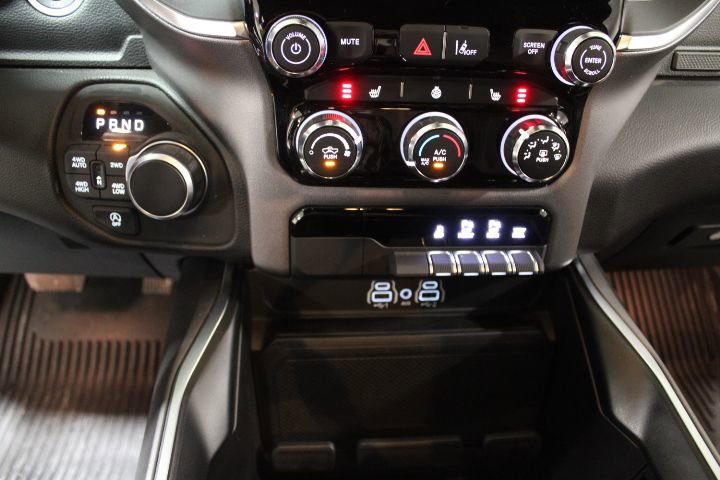 Used 2025 RAM 1500 Big Horn image 33