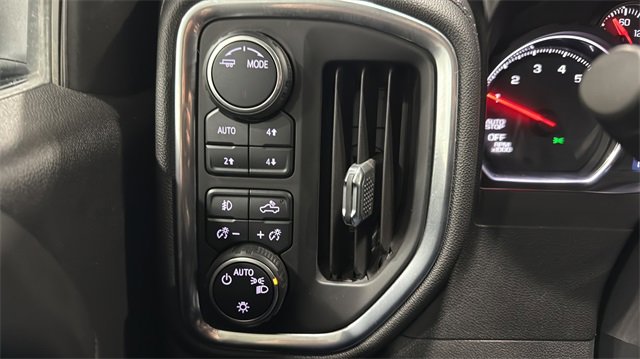 Used 2020 Chevrolet Silverado 1500 RST w/ All-Star Edition image 18