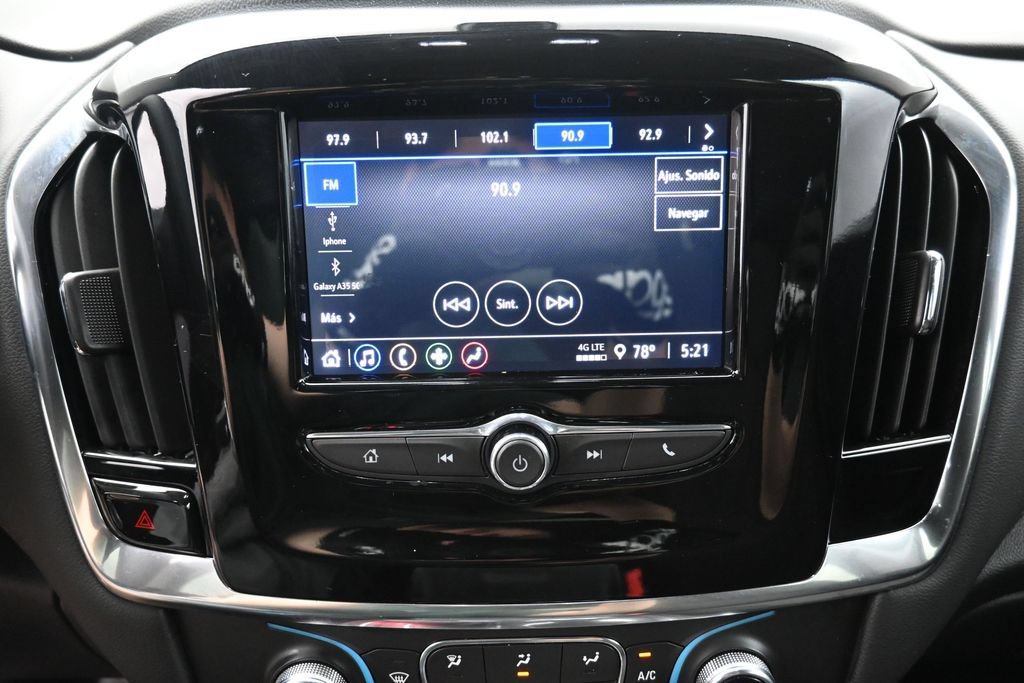 Used 2021 Chevrolet Traverse LS FWD image 9