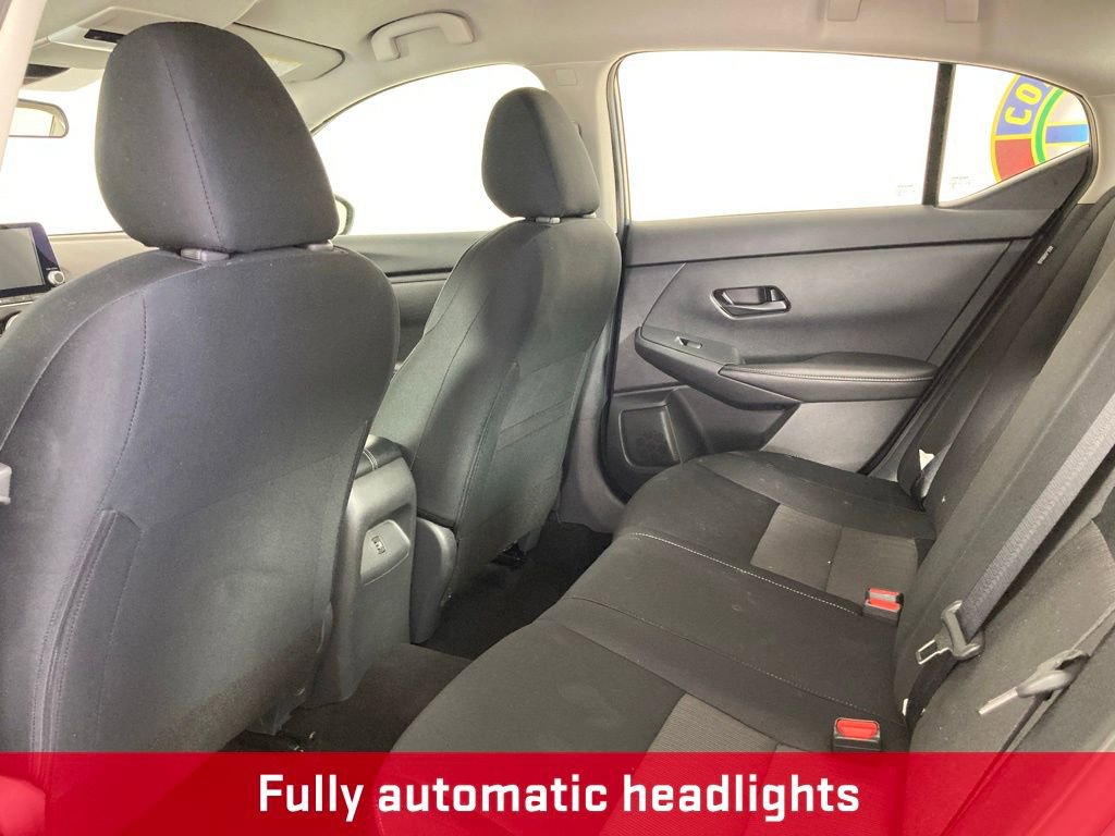 Used 2024 Nissan Sentra SV image 15