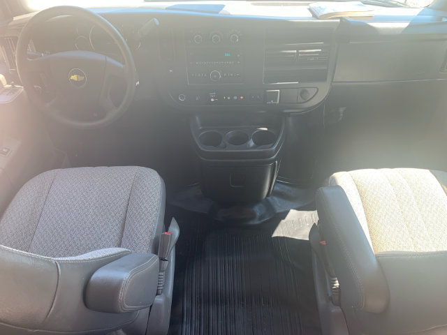 Used 2025 Chevrolet Express 2500 LT w/ LT Preferred Equipment Group RWD image 18