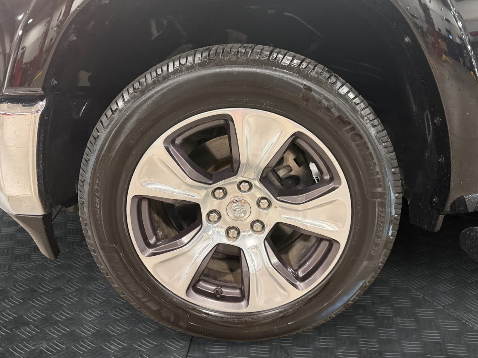 Used 2022 RAM 1500 Laramie AWD/4WD image 15