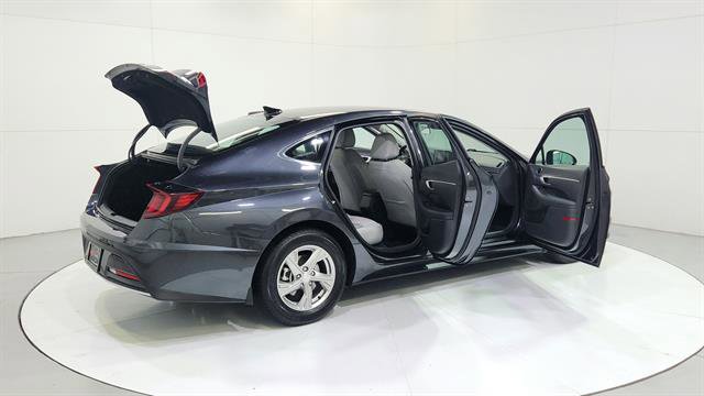 Used 2022 Hyundai Sonata SE image 32