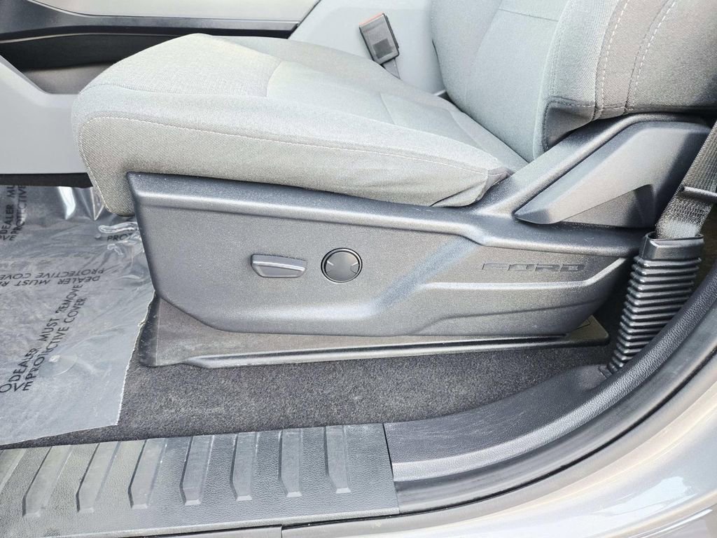 Used 2024 Ford F150 XLT w/ Mobile Office Package image 40