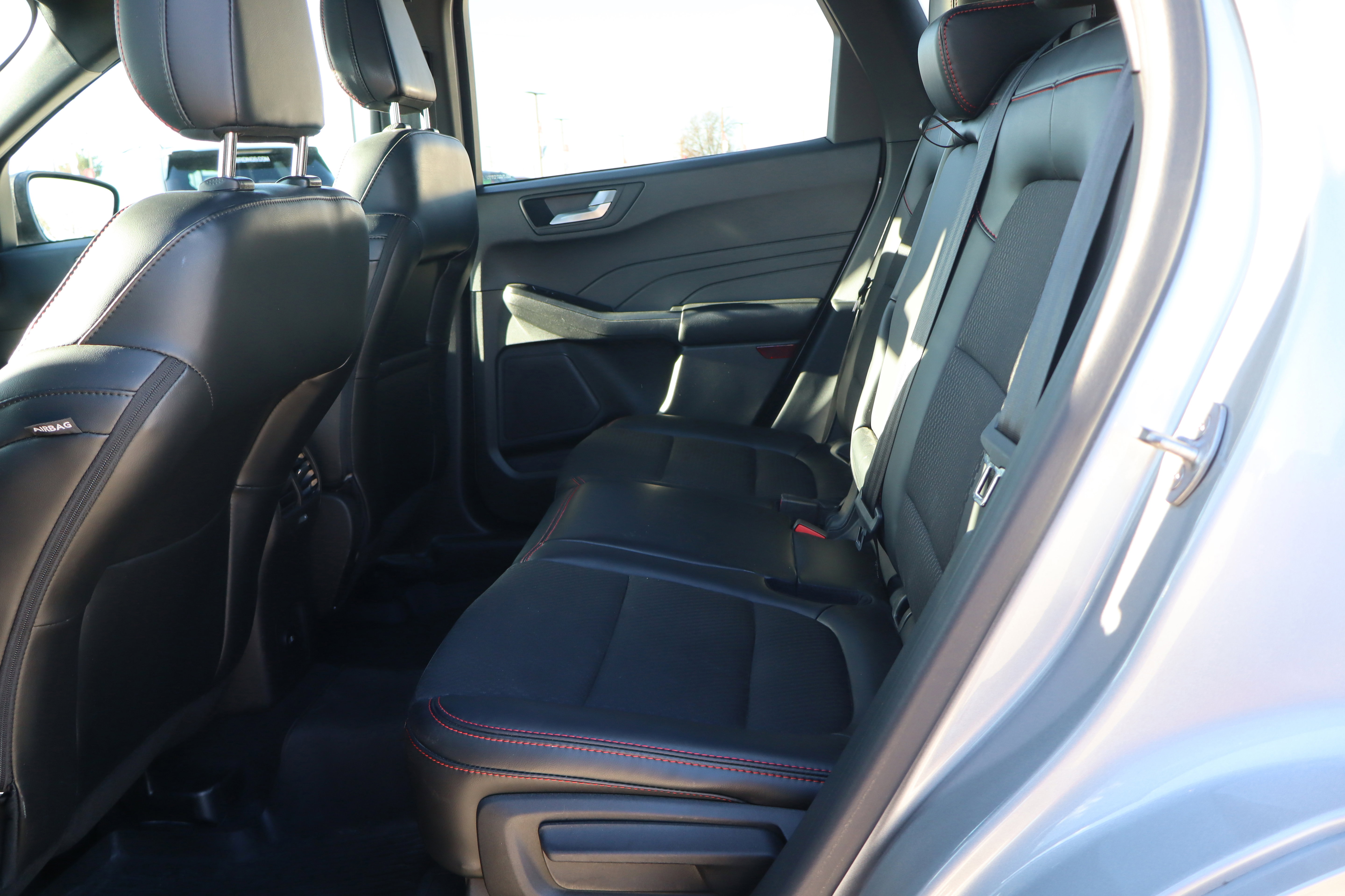 Used 2023 Ford Escape ST-Line w/ Tech Pack #1 image 11